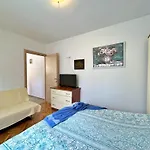 Zlatica By Interhome